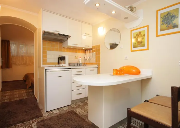 With Parking Space Lovran, Opatija - 2336 Apartman
