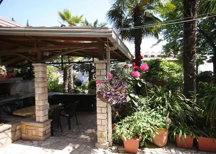 Апартаменты With Parking Space Lovran, Opatija - 2336 Ловран